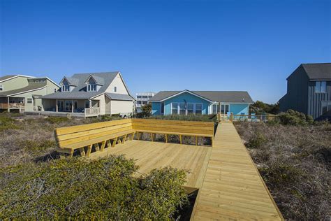 Caswell Beach Oceanfront Vacation Rentals | Rudd's Oak Island Guide