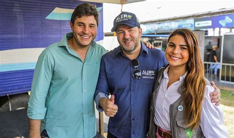 Deputado Alex Redano Celebra A Libera O De R Milh O Para Cirurgias