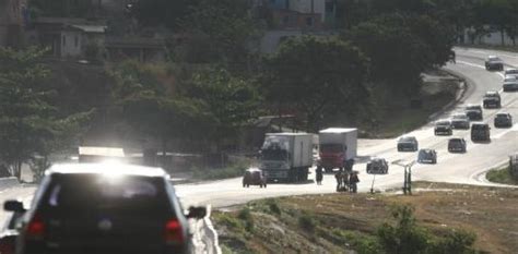 Minas tem 125 rodovias interditadas na volta do carnaval Últimas Notícias