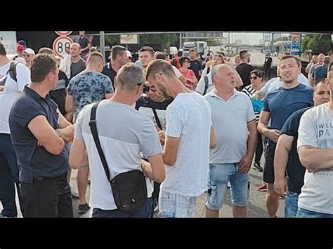 Uživo Radnici FIJATA i dalje blokiraju autoput u Beograd YouTube