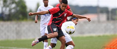 Athletico Paranaense Site Oficial Gurias Furacão Empatam Com O