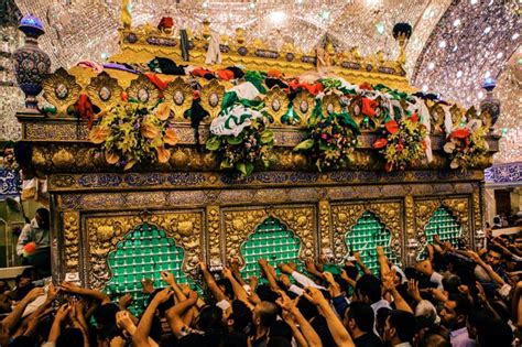 Tomb Of Abbas Ibn Ali In Karbala Tomb Ibn Ali Shia Islam