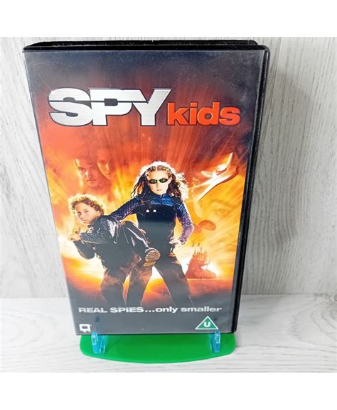 SPY KIDS VHS TAPE -RARE RETRO MOVIE SERIES VINTAGE KIDS SHOW