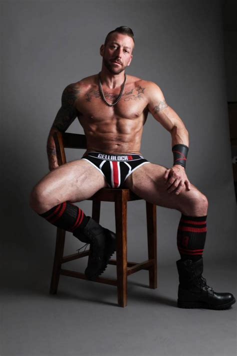 Watch Gay Porn Star Hugh Hunter Talk About Dating Daily Squirt