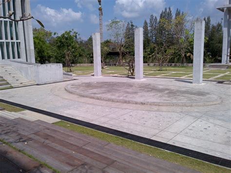 College Of Music Mahidol University Campus Patio Outdoor Decor