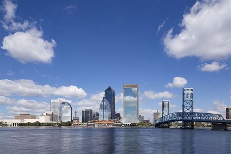 DoubleTree by Hilton Hotel Jacksonville Riverfront Jacksonville ...