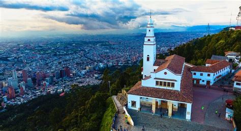 La Candelaria, Monserrate and Museums Bogotá City Tour - Bogota ...