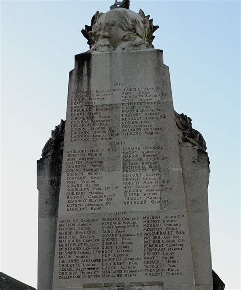 10 Meilleurs hôtels proches Monument Aux Morts de 14 18 Villeneuve sur