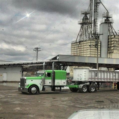 Grain Hauler Peterbilt Trucks Peterbilt Big Trucks