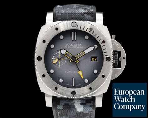 Panerai Pam Submersible Navy Seals Gmt Stainless Steel Mm