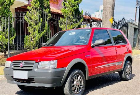 Fiat Uno Mille Way Economy Celebration Vermelho Em Brasil