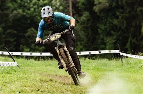 Podiums Aplenty At Combloux Round Of The Enduro World Cup AusCycling