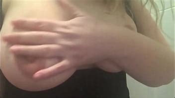 BBW Teen Showing Her Gorgeous Knockers On Cam XNXX