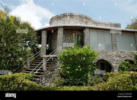 Florida keys beach houses hi-res stock photography and images - Alamy