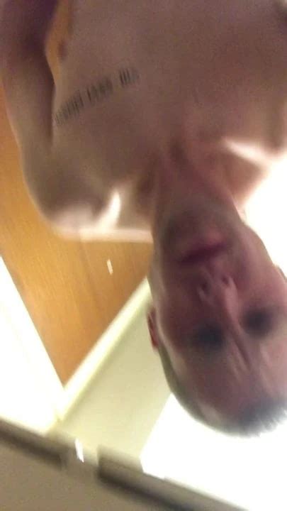 Twink Fucks Mop Handle Amateur Gay Porn XHamster