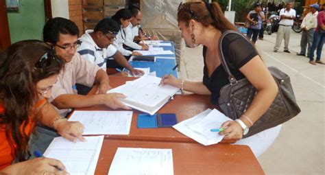 Piura Se Inicia La Adjudicaci N De Plazas Para Docentes Edicion Correo