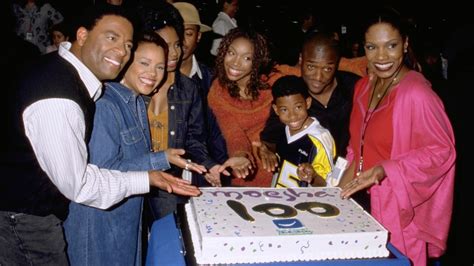 Cast Of “Moesha” Reunites And 10 Other Epic TV Cast Reunions | MadameNoire