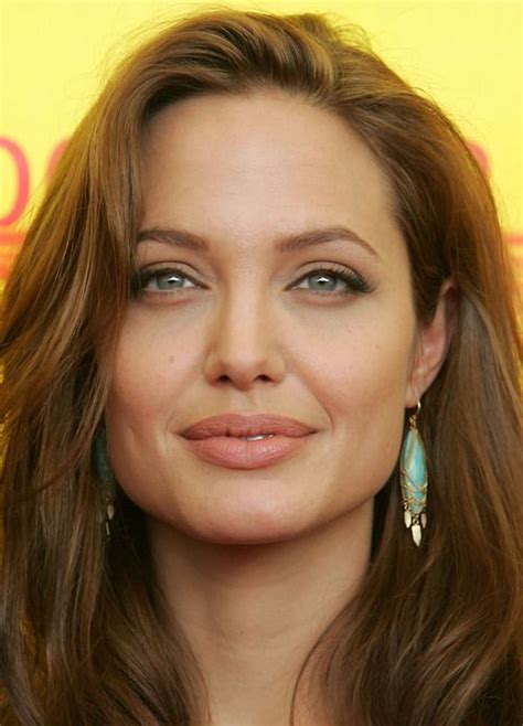 Angelina Jolie Eye Color : Being the most beautiful woman on earth as ...