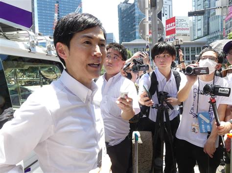 石丸伸二氏が渋谷降臨 都知事選出馬表明後初の街頭演説「東京を動かそう」全国から数百人の聴衆 社会写真ニュース 日刊スポーツ