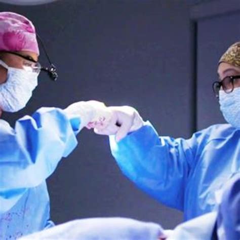 "Dr. 90210" Has All-Women Plastic Surgeons Coming to E!