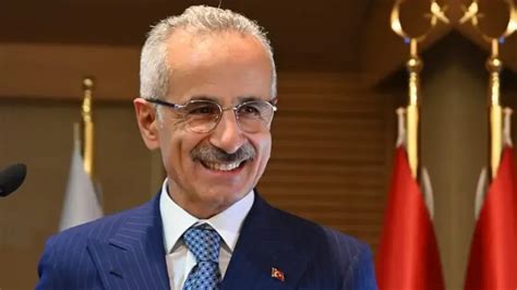 Bakan Uraloğlu Trabzon da Açıkladı Raylı Sistem projesi şimdiden