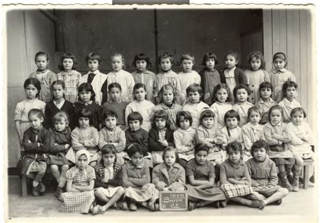 Photo De Classe Cours Preparatoire De 1957 ECOLE PRIMAIRE DE FILLES