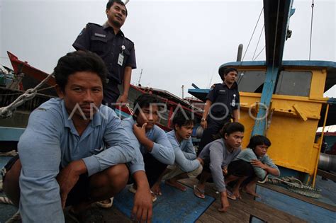 PENANGKAPAN KAPAL MALAYSIA ANTARA Foto