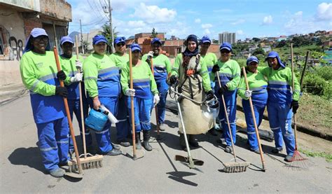 Poderosas Da Limpeza Urbana 41 Mulheres São Garis Em Cariacica