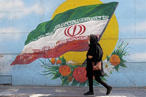 Iran après lannonce de labolition de la police des mœurs des