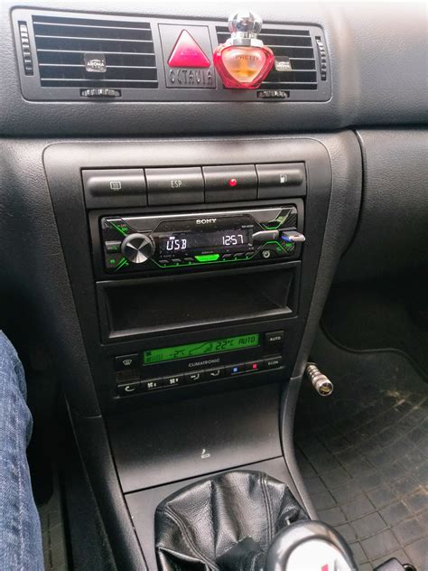 Магнитолка Sony — Skoda Octavia A4 Mk1, 1,8 л, 2001 года | автозвук ...