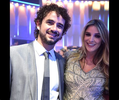 Foto Casada Felipe Andreoli Rafa Brites voltou ao trabalho após