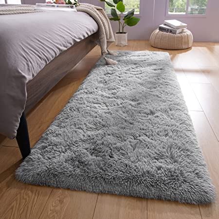 Amazon Maxsoft Soft Shaggy Runner Rug For Bedroom X Feet Indoor