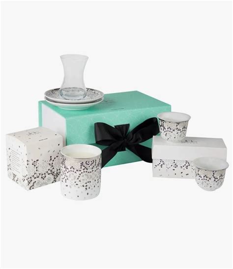 The Classic Arabesque Gift Box By Silsal In Ajman Joi Gifts