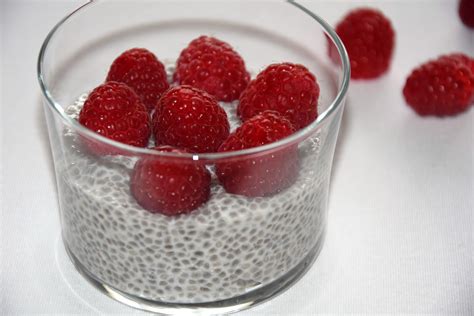 Mon Essentiel Pudding Aux Graines De Chia Et Lait D Amande