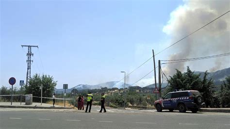 Cientos De Evacuados Por Un Incendio En Madrid