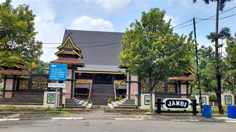 Mengenang Sejarah Merebut Kemerdekaan Di Museum Perjuangan Rakyat Jambi