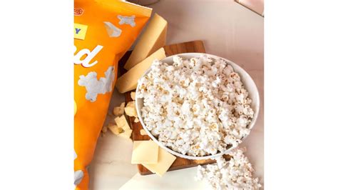 Popcornopolis Nearly Naked White Cheddar Cheese Popcorn Bag 4 5 Oz