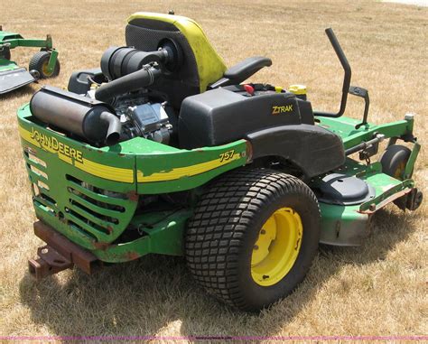 John Deere 757 Ztrak Lawn Mower In Harrisonville Mo Item C2616 Sold Purple Wave