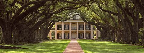 Plantation Tours near New Orleans | Oak Alley Plantation Restaurant & Inn