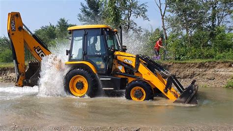 Jcb Washing In River With Fun Jcb 3dx Eco Backhoe Loader Cleaning In