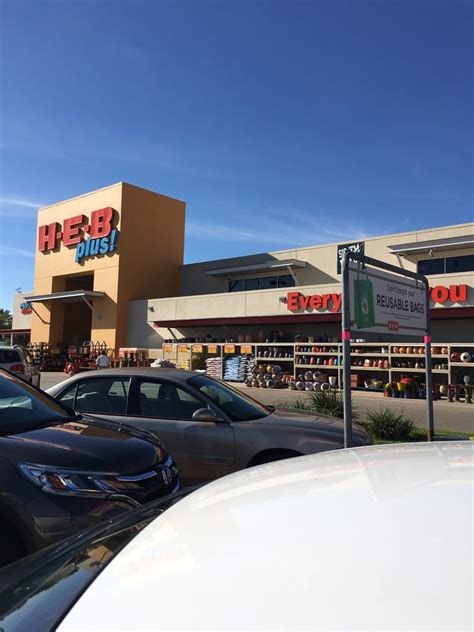 H-E-B Plus! - 29 Reviews - Grocery - 9100 Woodway Dr, Woodway, TX ...