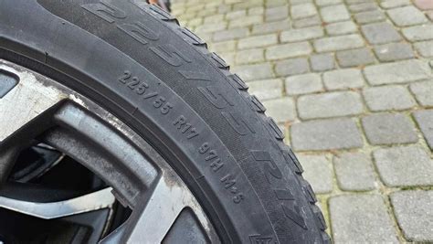 Opony Zimowe Pirelli Sottozero R Rzesz W Olx Pl