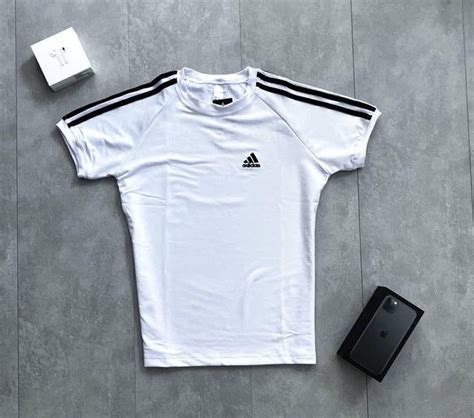 Купить Мужская футболка Adidas белая | Спортивная футболка Адидас с ...