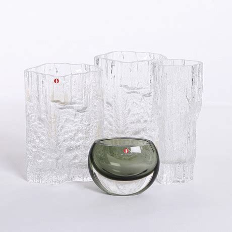 VASER 4 st varav 3 signerade Tapio Wirkkala Iittala Glas Övrigt