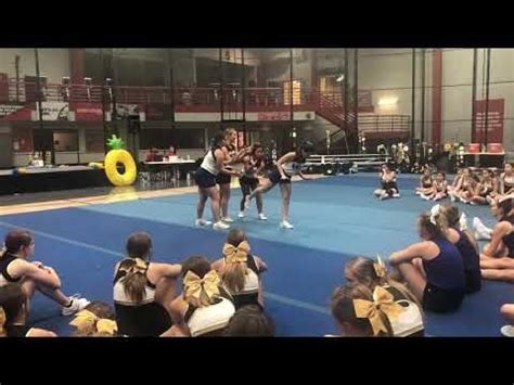 Handstand To Invert Load Demo Cheer Stunts Cheer Routines Cool