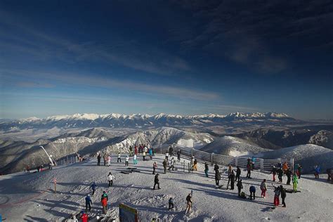 Jasna • Ski Holiday • Reviews • Skiing