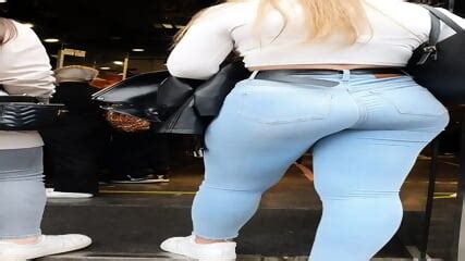 Candid In Tight Jeans Ass