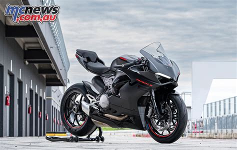 Ducati Panigale V2 In Black On Black Livery On The Way Mcnews