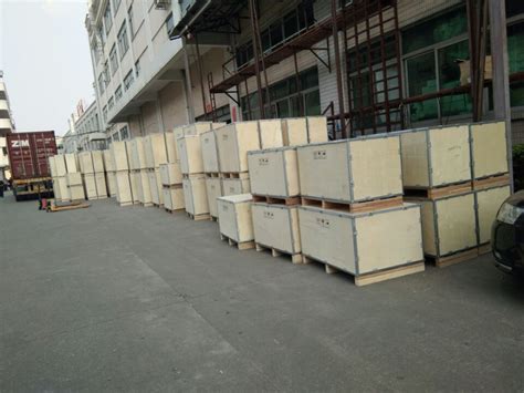 Outdoor Curve Video Wall Naked Eye D Led Display Outdoor D Digital Advertising Billboard Full