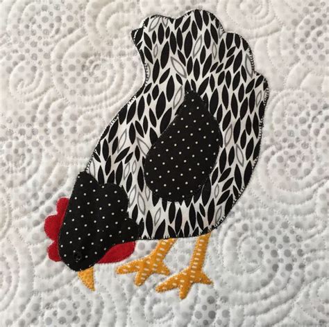 The Girls Table Runner Chicken Quilt Applique Quilt Patterns Table